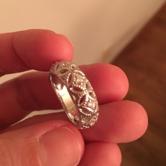 925 Stamped Ring. - Picture 2 of 4